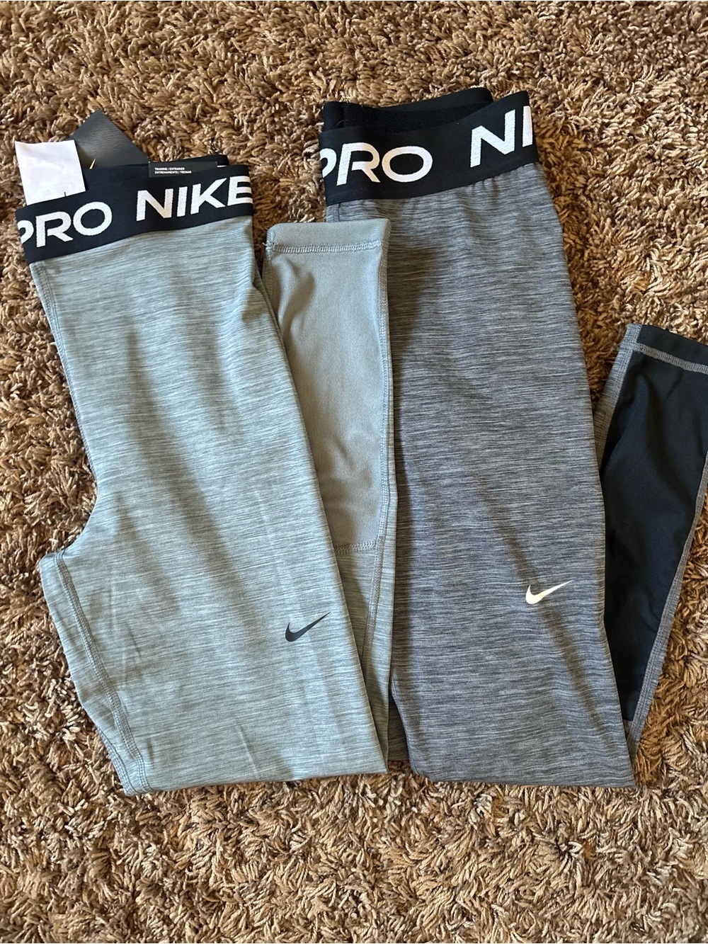Nike Women's Two-Tone Grey Pro Training Leggings